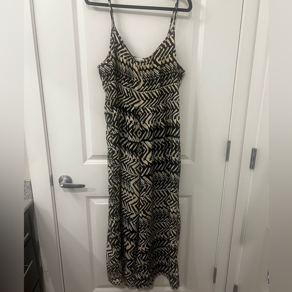 Women’s Black and White Casual Jumpsuit
